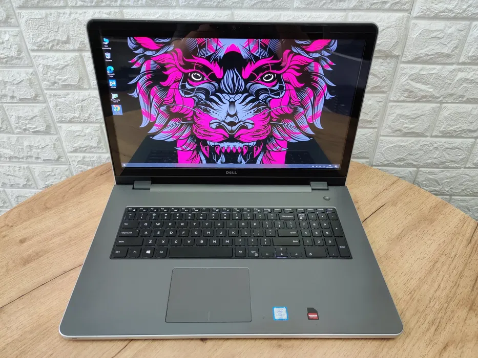 Ноутбук Сенсорний Dell Inspiron 5759/17,3"FHD/i7 6500U/8Gb/SSD256/R5 M335-4Gb