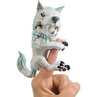 WowWee Fingerlings Интерактивный ручной волк Дикий 3962 Blizzard Untamed Dire Wolf