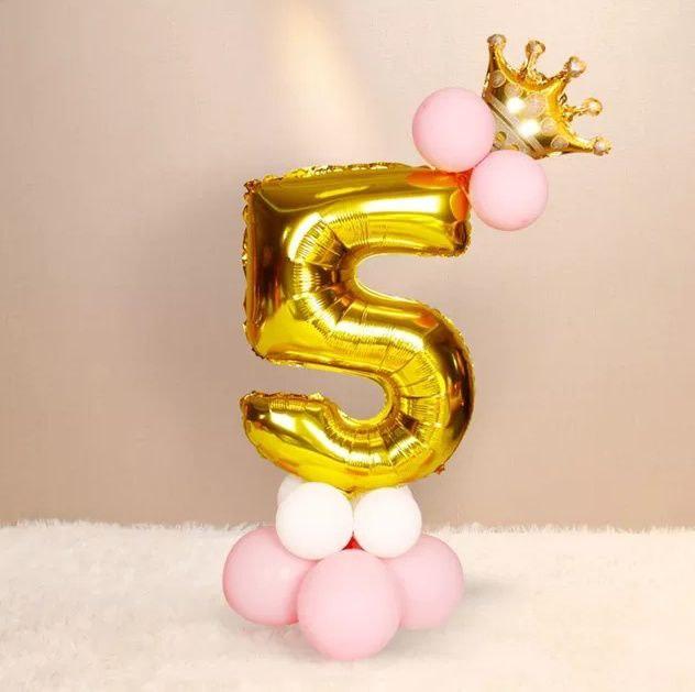 Цифра 5 на підставці з кульок | Золотисто-рожевий