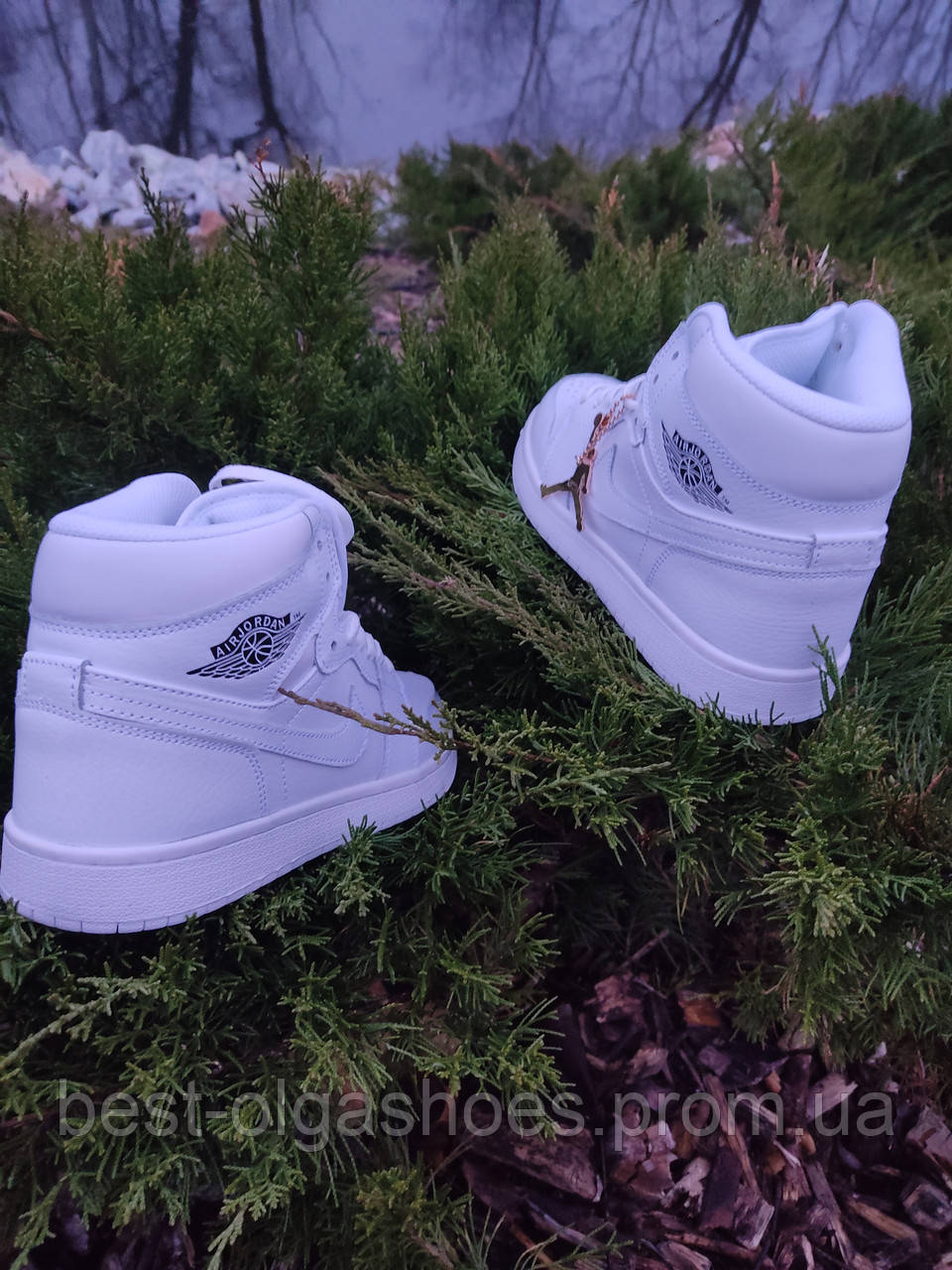 Best ua jordan 1 sales