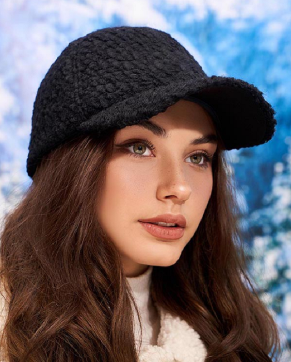 Бейсболка жіноча тепла чорна "Барашок II" 581W, фото 1