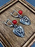 Срібні сережки з натуральним Коралом і підвісками Серце Ісуса з нейзильберу, фото 6