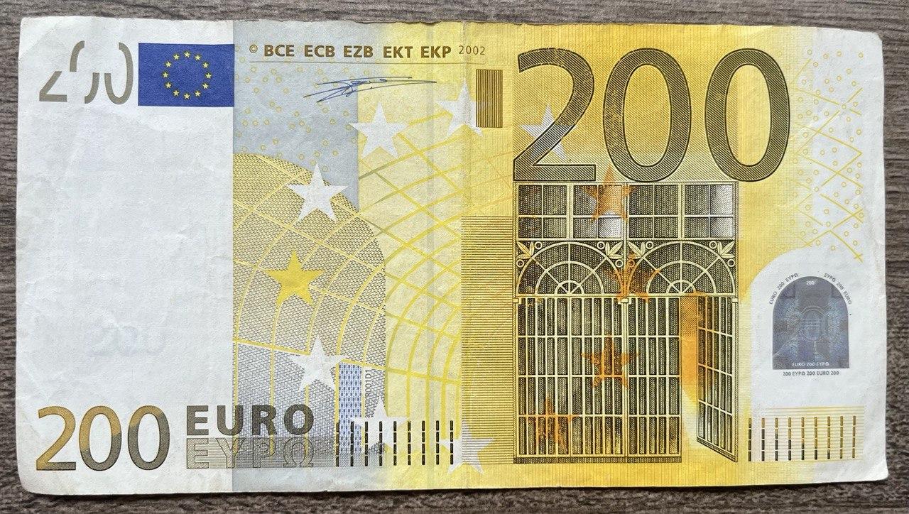 Банкнота Євросоюза 200 євро 2002 р. VF (ID#1735196931), ціна: 12509.80 ...