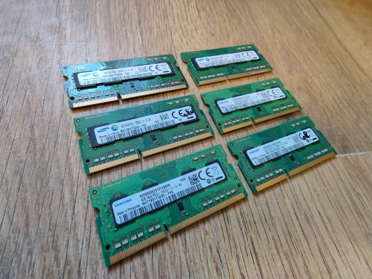 Оперативна пам'ять 4Gb DDR3 1600 So-Dimm для ноутбука RAM/RAM