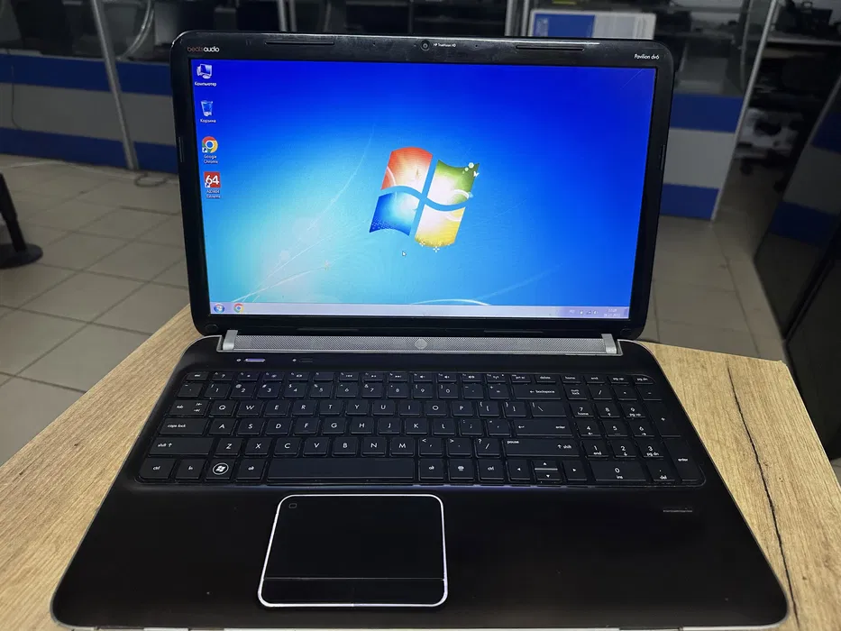Ноутбук HP DV6 15.6" AMD A8 3500M/4Gb/500GB/Radeon HD 6620G