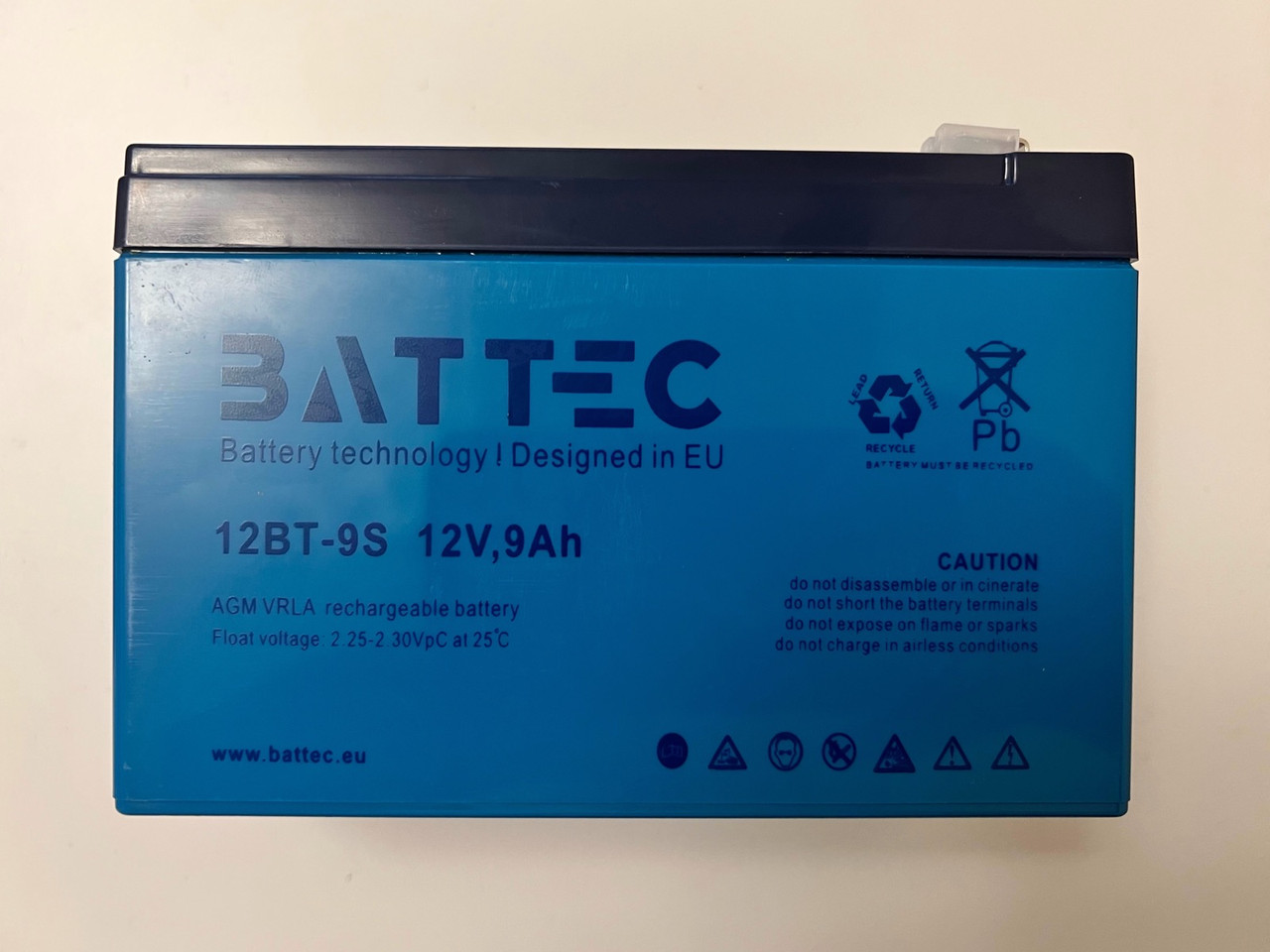 Аккумуляторная батарея к ИБП AGM BatTec12В 9 Ач (BT9.0-12) - фото 2 - id-p1732582587