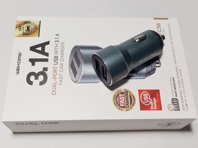 Зарядний пристрій автомобільний 2USB 3,1A (Wecome) WP-C36