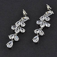 Сережки гвоздики металеві сріблясті з білими стразами крапельки довжина 5 см ширина 16 мм