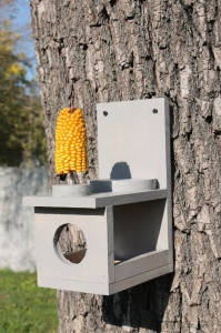 Годівниця (8018)