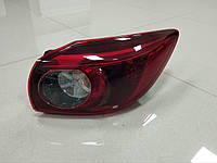 Фонарь задний правый внешний LED на Mazda 3 (5D) 2013г.- B45D51150 - MAZDA