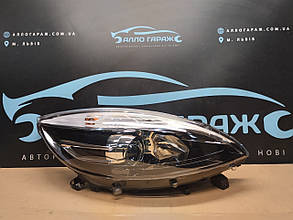 Фара права Рено Сценік 3 нова, Renault Scenic 3 (2013-2016) Оригінал 260108453R