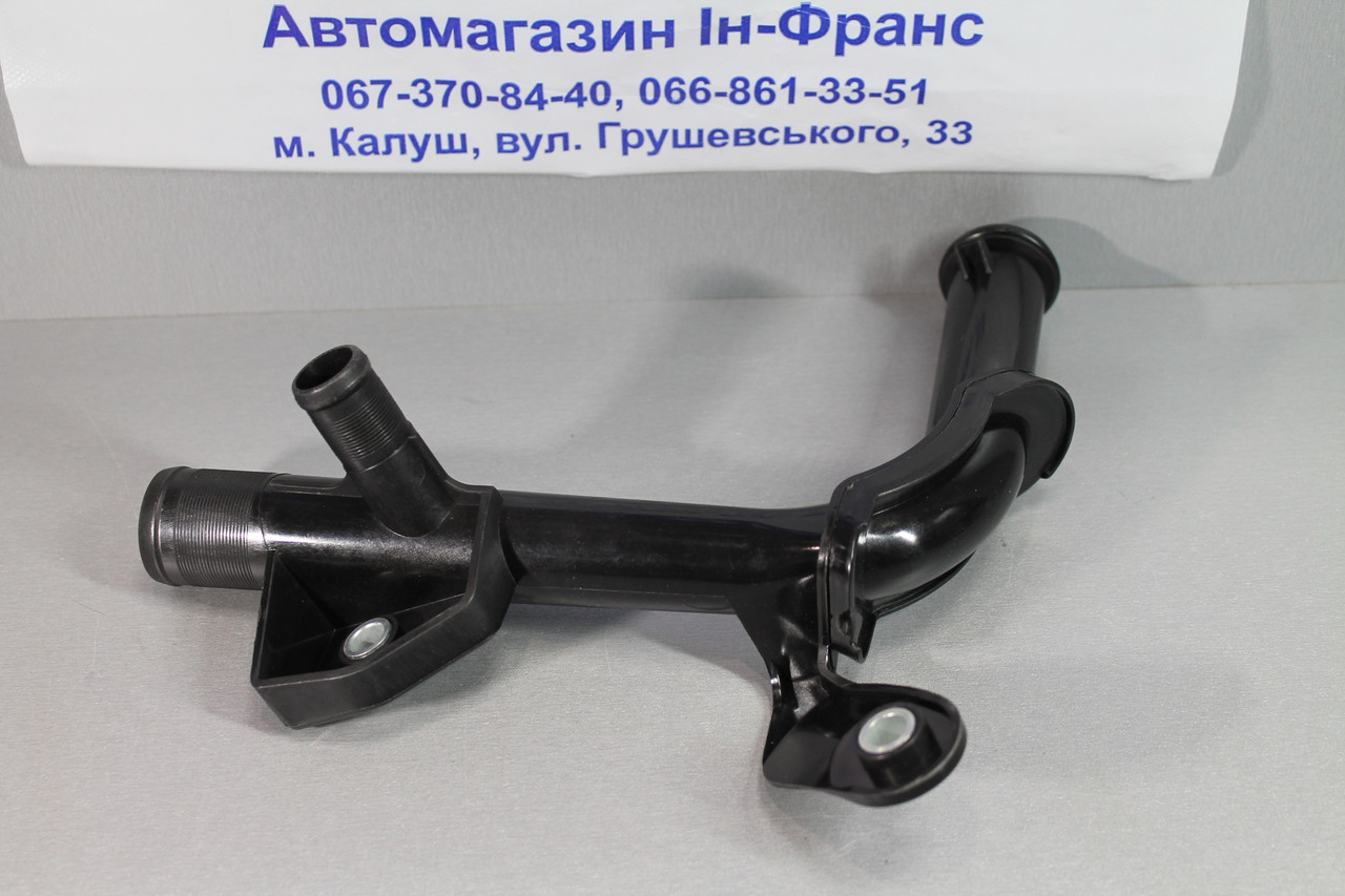 Патрубок радіатора Renault Megane III, Scenic III, Laguna III, Clio III; Dacia Duster 1.6i 2005-