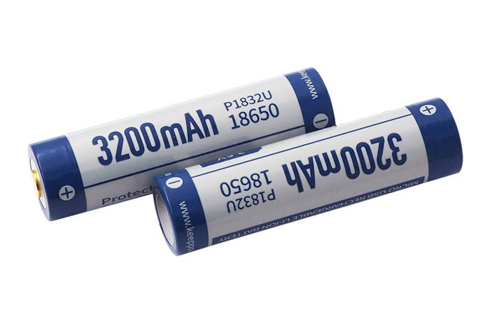 当社の KEEPPOWER IMR 26650 UH2660 6000mAh Max:30A Constant:15A リチウムイオンバッテリー 高出力 高信頼性セル ケース付き 2本組 全長65mm KEEPPOWER 14500 P1450C3 1100mAh 保護回路付き リチウムイオンバッテリー 高性能セル ケース付き 2本組 全長53mm