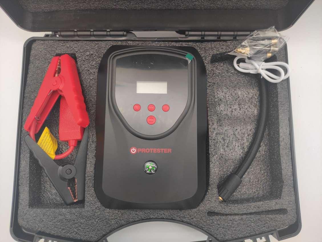 Пуcкoвoe зapяднoe уcтpoйcтвo для aвтoмoбиля (буcтep) c кoмпpeccopoм 2-в-1 Jump Starter 12V PRO-JS158 PROTESTER