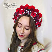 Вінок з помпонами чорно-червоний, прокат у Львові