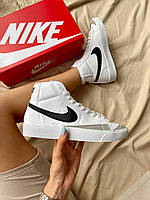 Женские кроссовки Nike Blazer Mid 77 Vintage White (белые) стильные светлые кроссы L0509 top