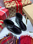 Жіночі зимові чоботи Ugg Mini Black Leather (чорні) низькі теплі уги з хутром UG070 top, фото 6