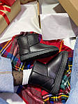 Жіночі зимові чоботи Ugg Mini Black Leather (чорні) низькі теплі уги з хутром UG070 top, фото 10