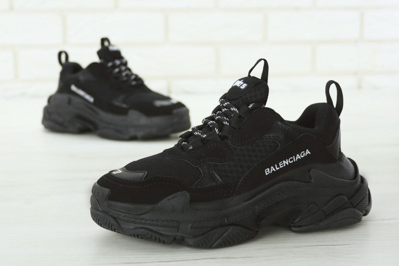 Жіночі кросівки Balenciaga Triple S (чорні) стильні повсякденні масивні кроси К11712 top