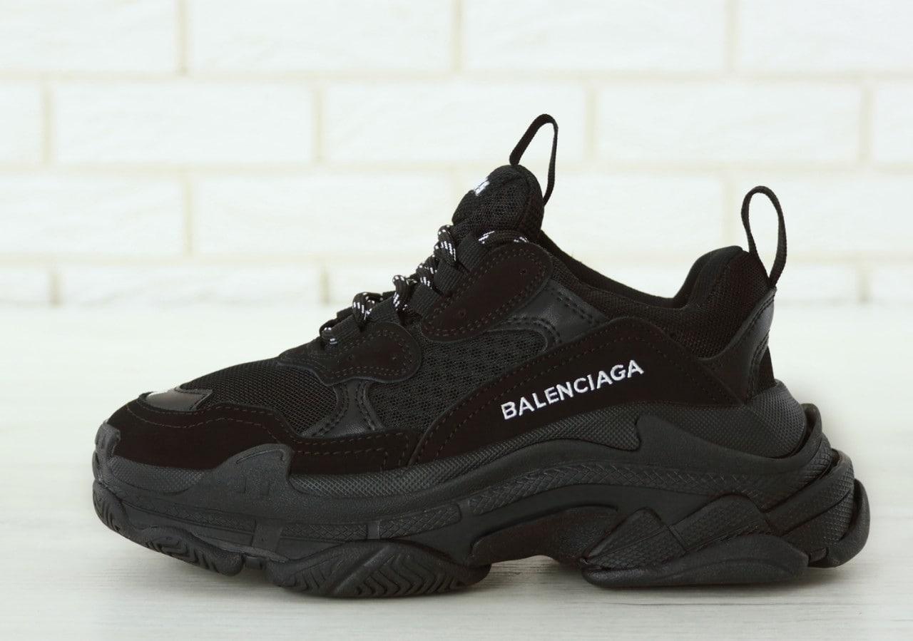 Чоловічі кросівки Balenciaga Triple S (чорні) стильні повсякденні осінні кроси К11712 топ, фото 1