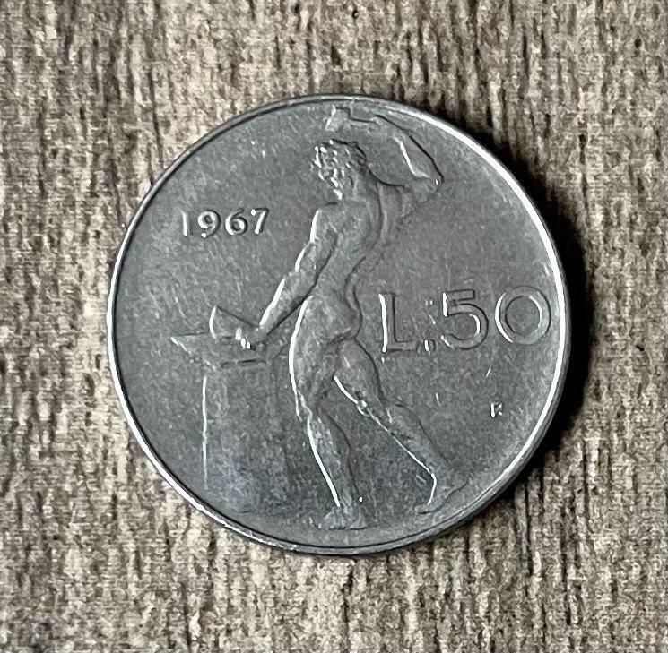 Монета Італії 50 лір 1955-83 ггг