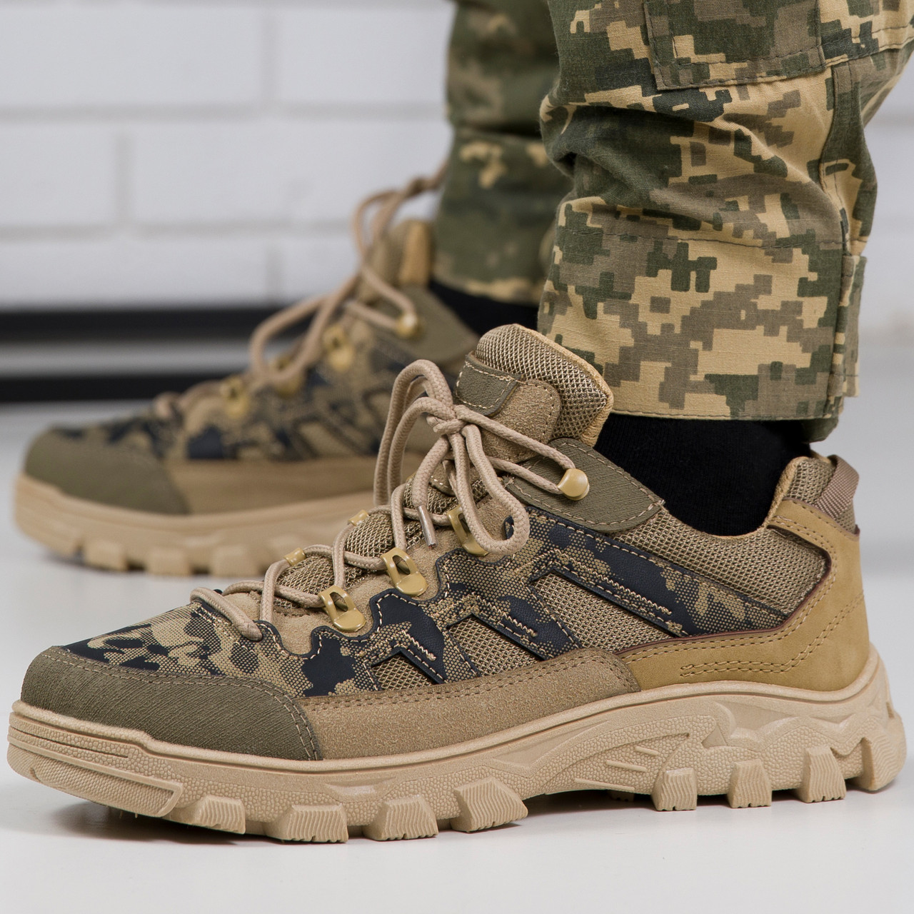 Тактичні чоловічі кросівки під форму для ЗСУ койот Cordura