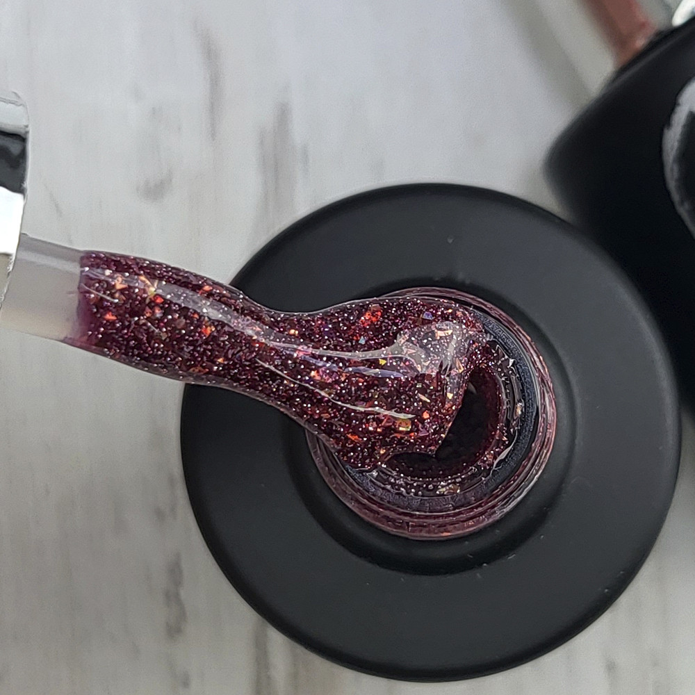 Гель лак для нігтів світловідбивний Saga Fiery Gel темно-червоний №31 8 мл