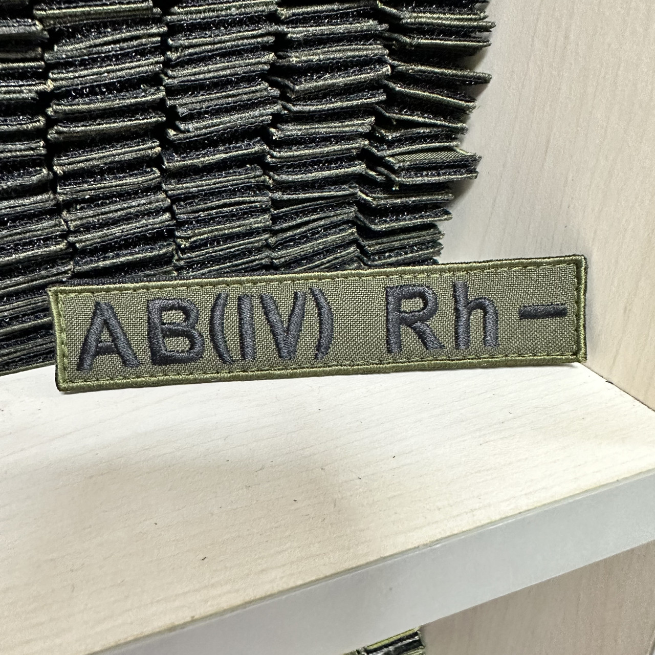 №53 Шеврон група крові (4-) олива 13*2,5 см, фото 1