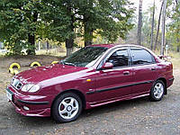 Куточки під бампер Део Деу Ланос седан Углі переднього бампера Накладки на передній бампер для Daewoo Lanos sd