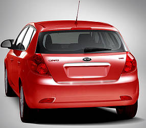 Планка над номером (HB, неірж) Kia Ceed 2007-2012 рр. AUC Накладки на двері КІА Cід