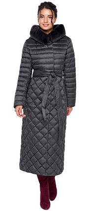 Жіноча куртка графітова зимова довжини міді модель 31012, фото 2