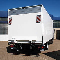 Гідроборт до вантажівки Sorensen X4A 1500 з вантажопідйомністю 1500 кг