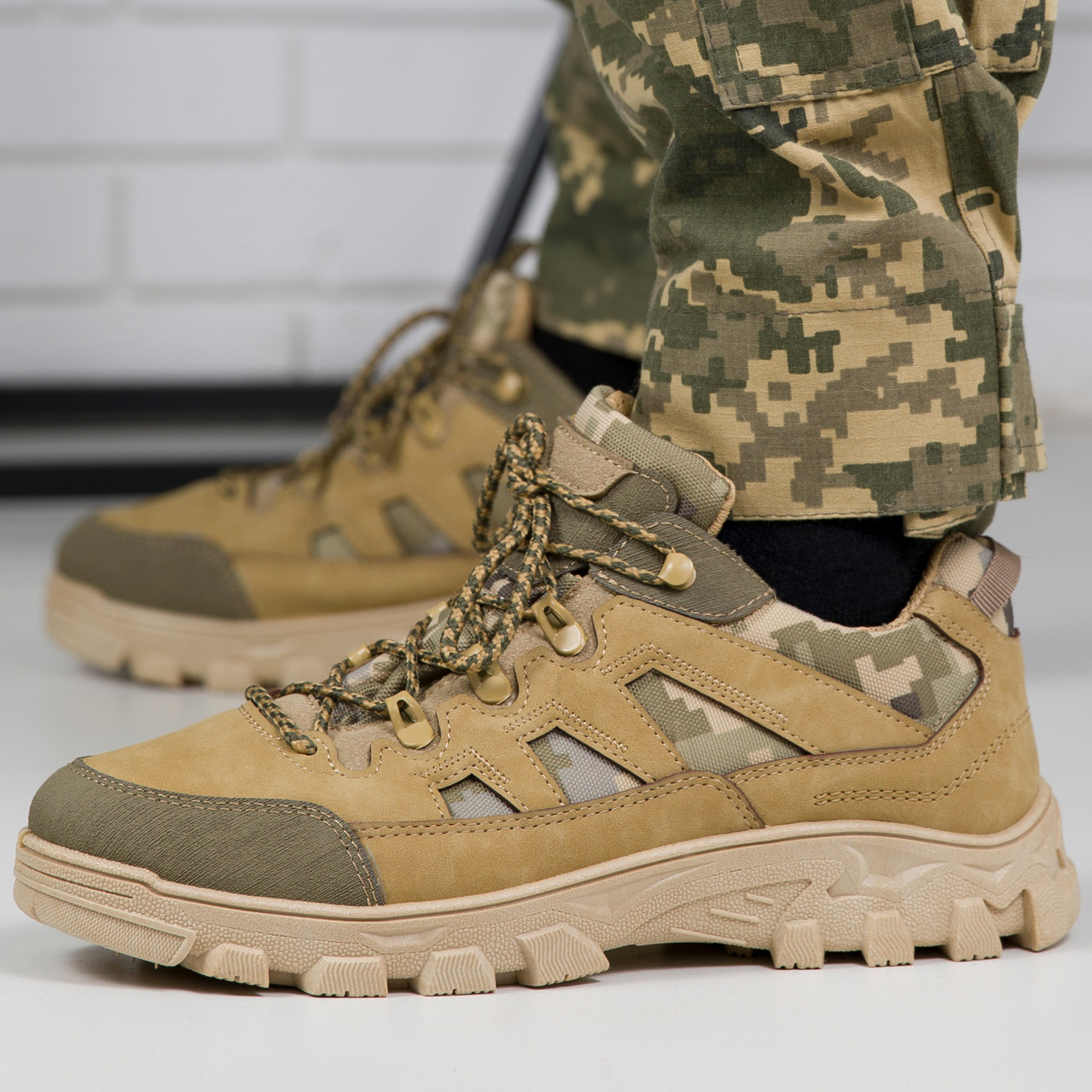 Тактичні чоловічі кросівки під форму для ЗСУ койот Cordura