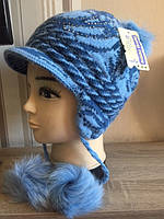 Шапка-вушанка з козирком і натуральним бубоном для дівчинки, вовняна, розмір 53-55, колір блакитний меланж