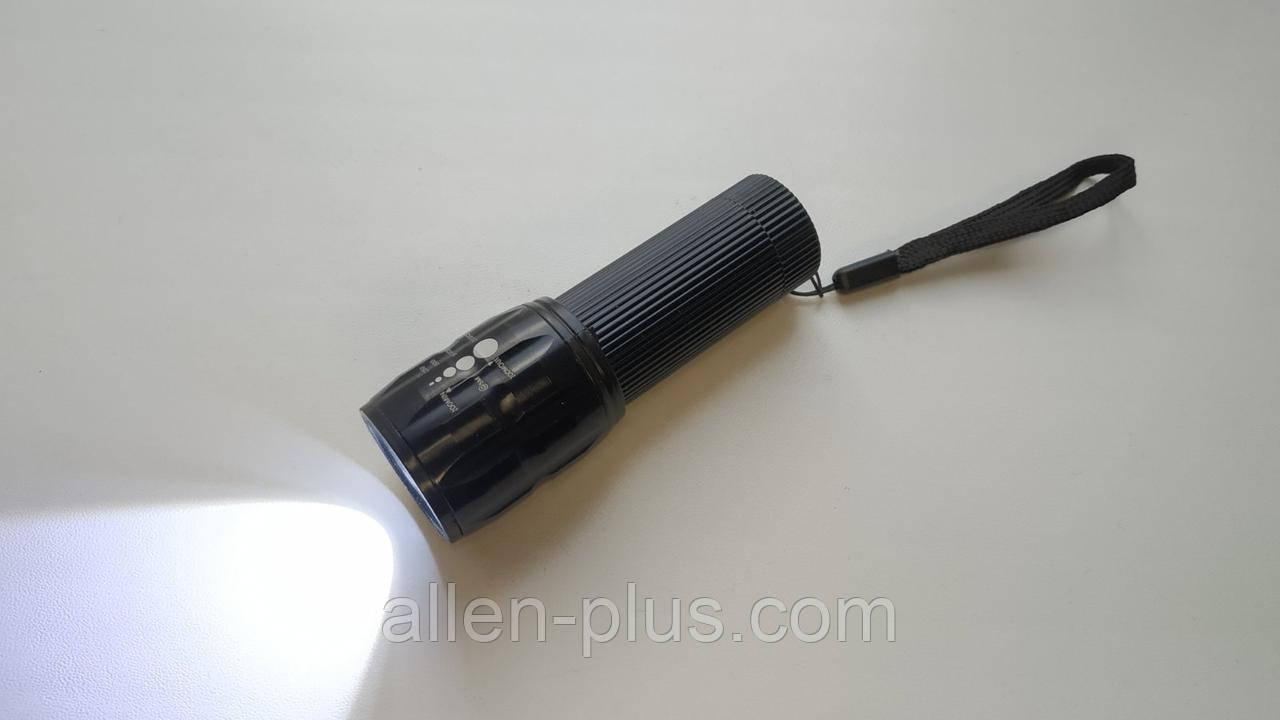 Ліхтар на батарейках BL-8400, АААХ3, алюміній, zoom (з батарейками)