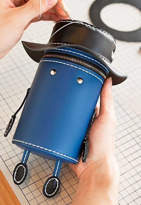 Заготівка для шиття сумки, викрійка, чоловічок синього кольору своїми руками 17,5*8,5 см (1004)