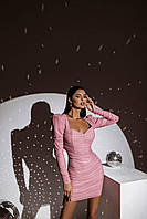 Вечернее розовое красивое платье мини облегающее
