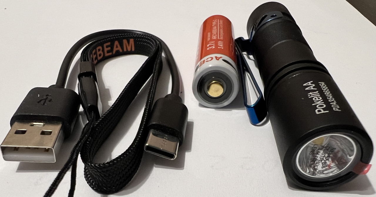 Ліхтар Acebeam Pokelit AA чорний NICHIA 219F
