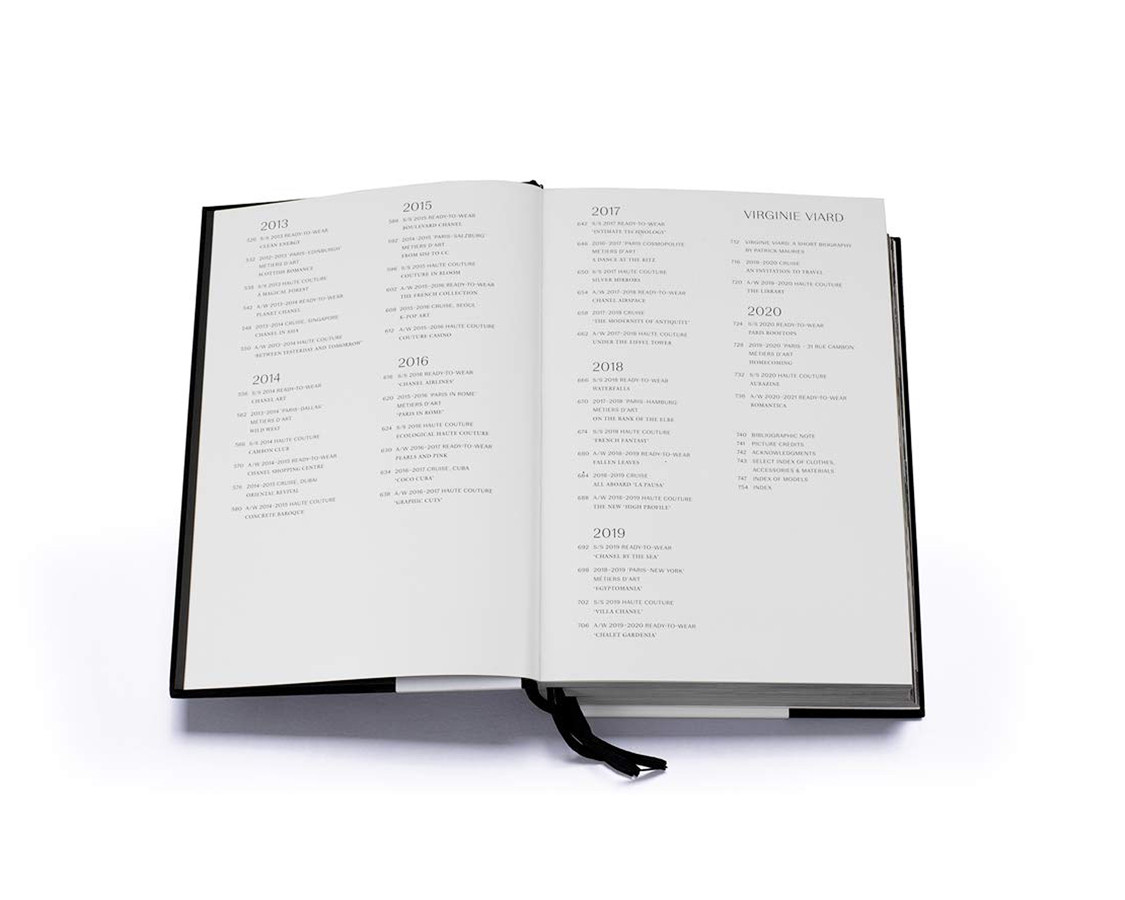 Книга Chanel Catwalk: The Complete Collections: продаж, ціна