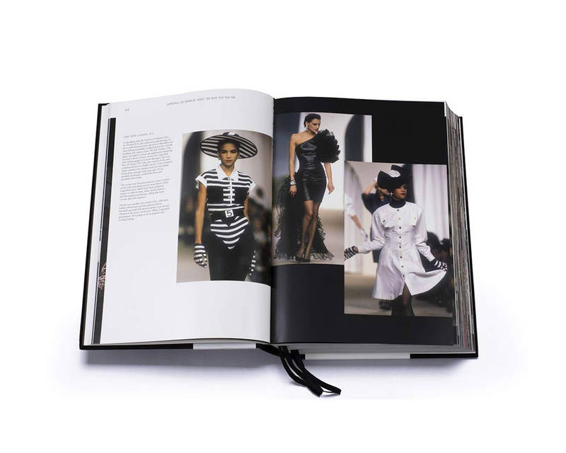Книга Chanel Catwalk: The Complete Collections: продажа, цена в