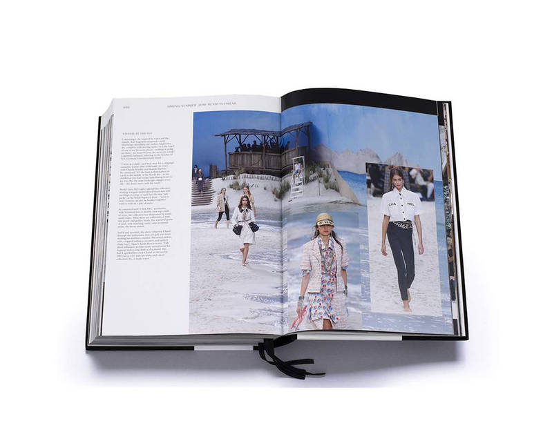 Книга Chanel Catwalk: The Complete Collections: продаж, ціна у