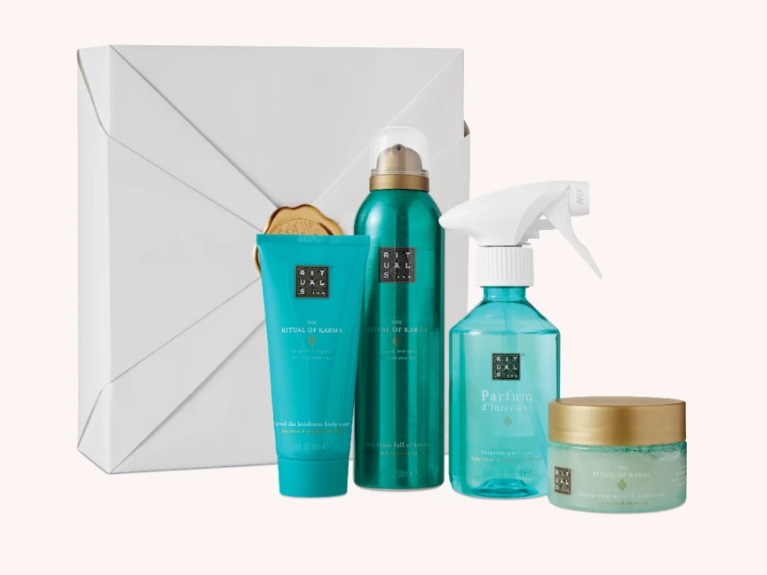 Набір The Ritual of Karma 4 caring bestsellers M (cream, shower foam, scrub, interior parfume), фото 1