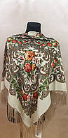 Женский платок в украинском стиле с бахромой Цветы 145 на 145 молочный