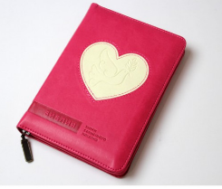 Квіткова Біблія на блискавці із золотим обрізом і пошуковими індексами маленький формат із серцем