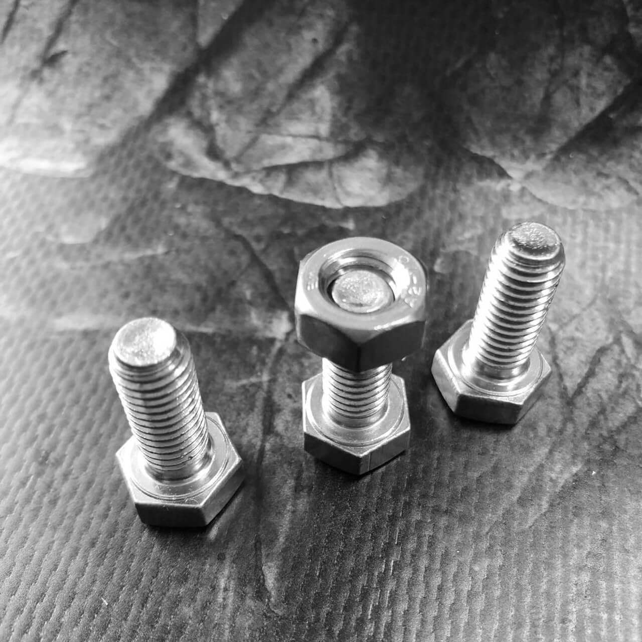 ГОСТ 7796 Болт зі зменшеною шестигранною головкою 8.8 цинк дрібний крок