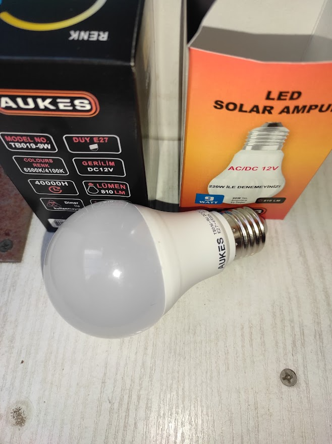 Кемпінг LED лампа 12 V 9 W (лампа без акб) лампочка від акумулятора/Нізковольтна LED лампа 12 вольтів, фото 1