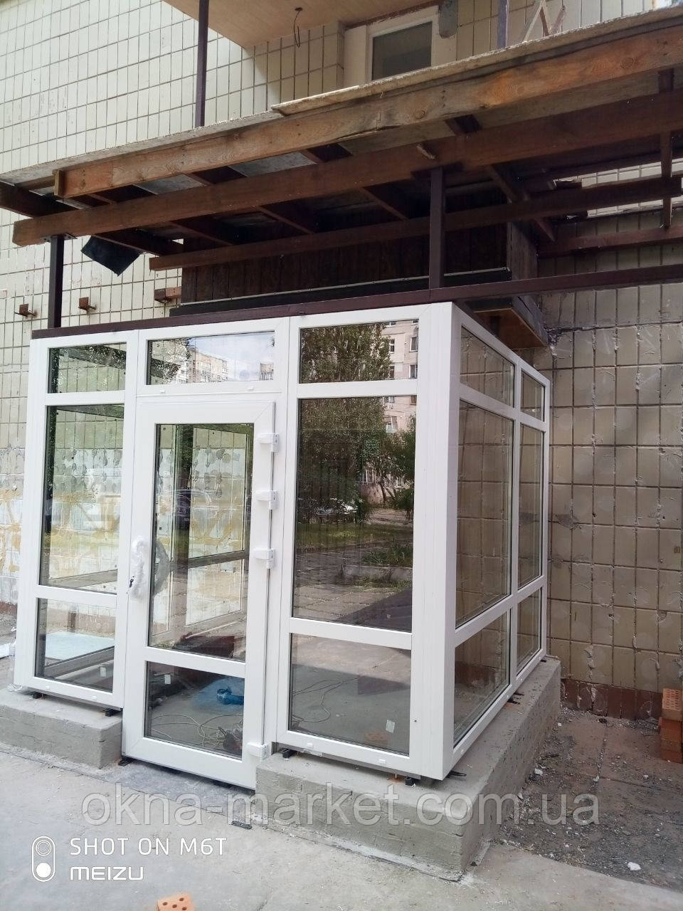 Скління тамбуру пластиковими вікнами Київ фото ВІКНА МАРКЕТ Скління тамбуру пластиковими вікнами Київ, фото 4
