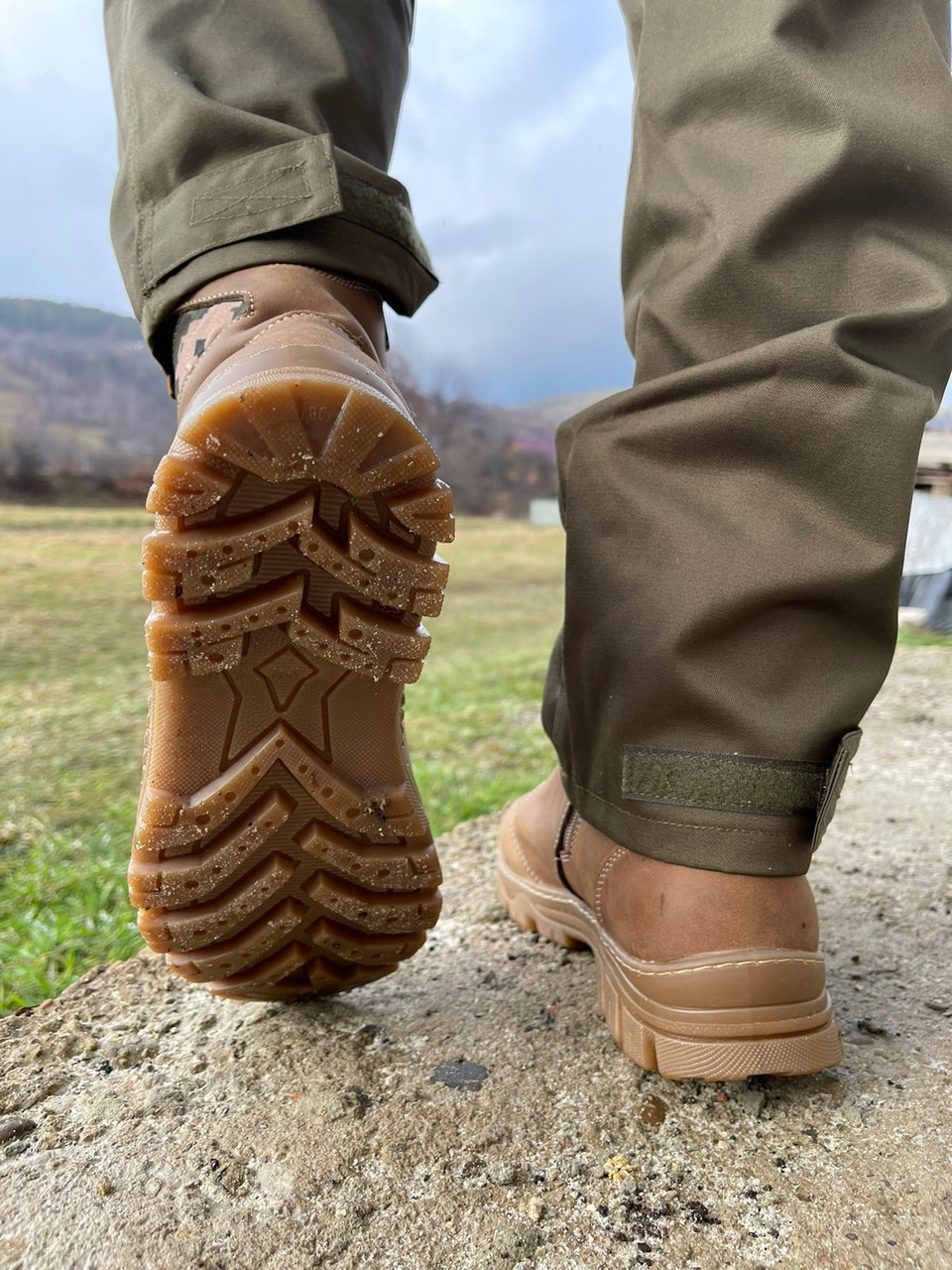 Ботинки берцы тактические кожаные со вставками водостойкие GLADIATOR PIXEL на шнуровке и молнии - фото 4 - id-p1738863673