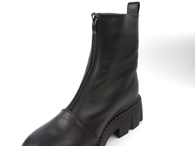 Женская обувь больших размеров 40-44 COSMO Shoes Mono Black BS 1738955001  Ботинки Кожаные Без Шнурков На Молнии 