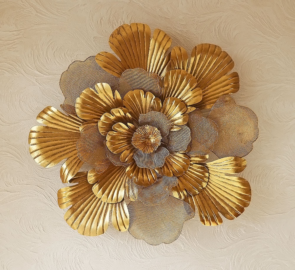 Настінний декор "Квітка" із металу золото   81422
